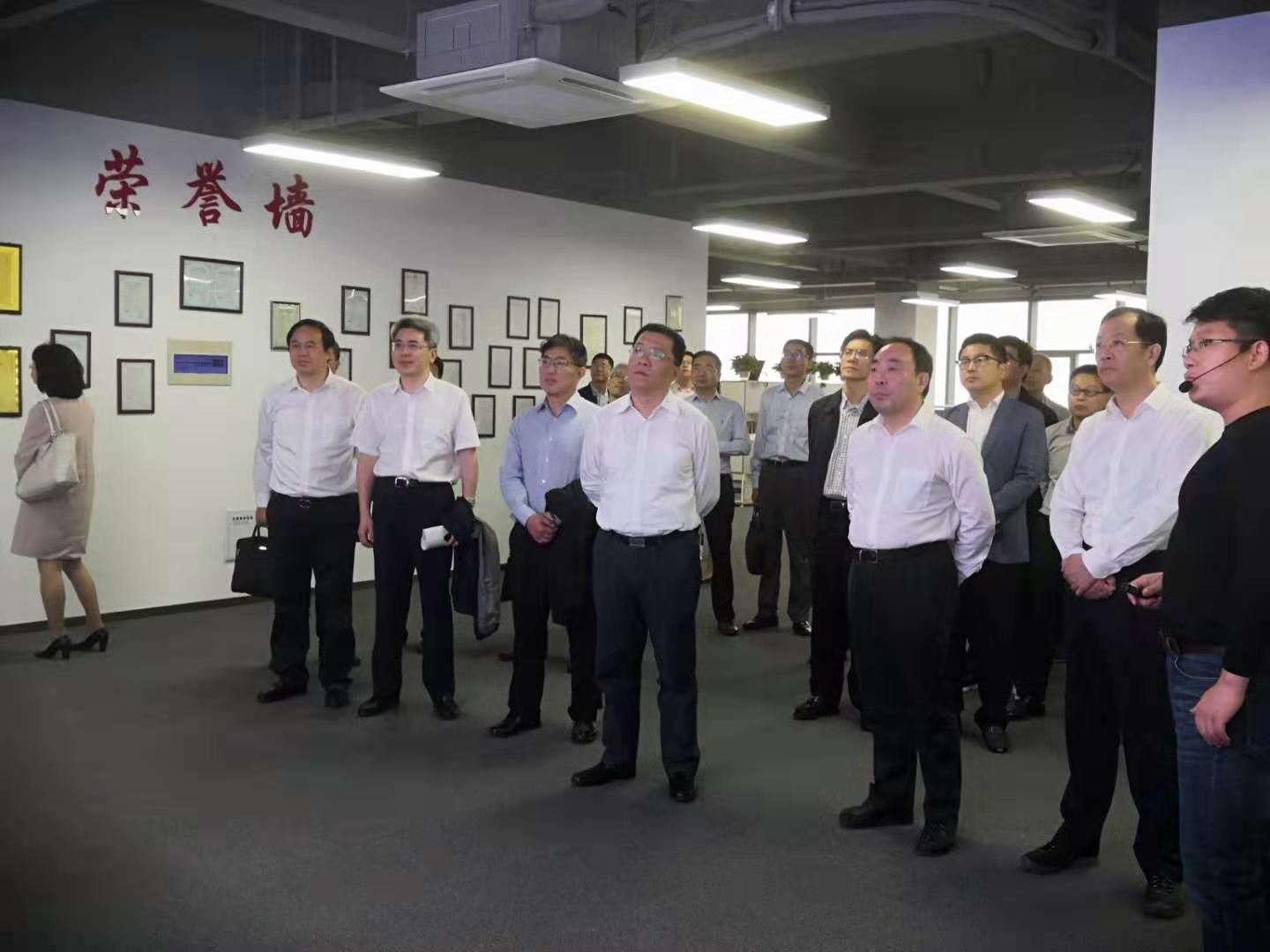常州市市長、市委副書記都來了，他們在看什么？